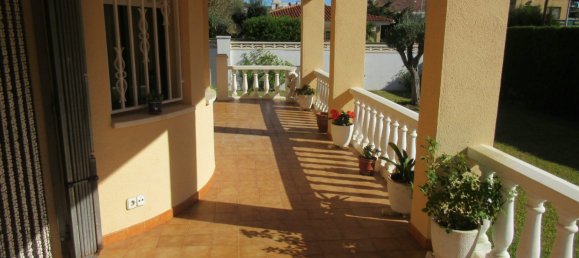 Casa de 4 dormitorios en Coma-Ruga, Spain No. 352 5