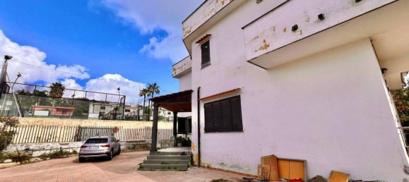 6-Zimmer Villa in Pozzuoli, Italy, Nr. 30625 58