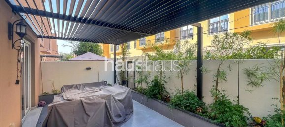 Moradia em banda T4 em Dubai Land, UAE N.º 99326 17