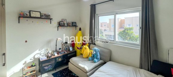 Moradia em banda T4 em Dubai Land, UAE N.º 99326 14