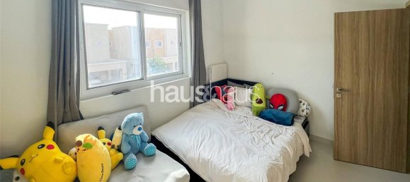 Moradia em banda T4 em Dubai Land, UAE N.º 99326 11