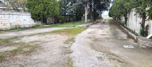 8 bedrooms Apartment in Foggia, Italy No. 334401 4