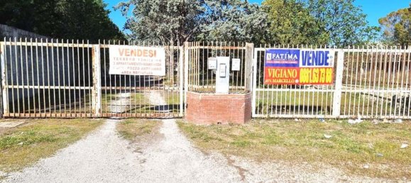 8 bedrooms Apartment in Foggia, Italy No. 334401 2