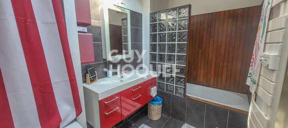 2 bedrooms Duplex in Saint-Pee-sur-Nivelle, France No. 335433 5