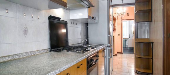 1 bedroom Apartment in Milan, Italy No. 352194 8