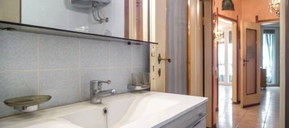 1 bedroom Apartment in Milan, Italy No. 352194 10