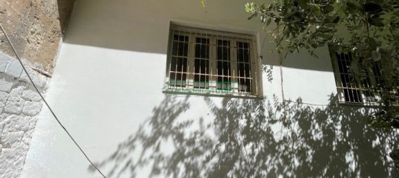 Квартира с 2 комнатами в Бари, Италия № 18847 30