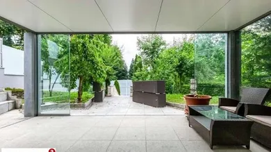 6 rooms House in Puchenau, Austria No. 223703