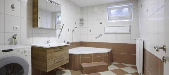 6 rooms House in Puchenau, Austria No. 223703 4