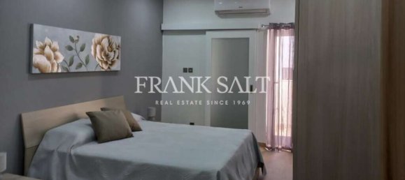 2 bedrooms Penthouse in Gzira, Malta No. 10476 10