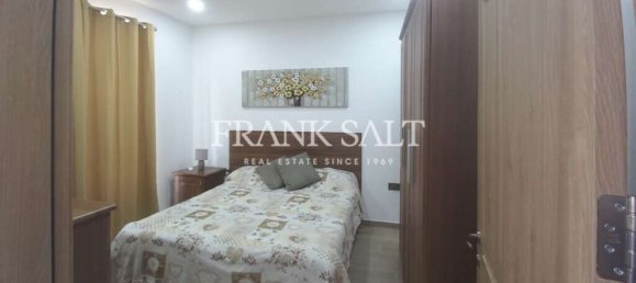 2 bedrooms Penthouse in Gzira, Malta No. 10476 13