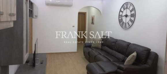 2 bedrooms Penthouse in Gzira, Malta No. 10476 7