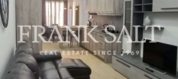 2 bedrooms Penthouse in Gzira, Malta No. 10476 4