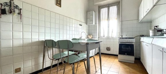 2 bedrooms Apartment in Cremona, Italy No. 263364 8