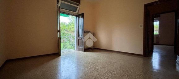 3 bedrooms Apartment in Brescia, Italy No. 295204 20