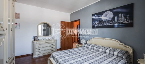 4-Zimmer Wohnung in Medesano, Italy, Nr. 294484 10