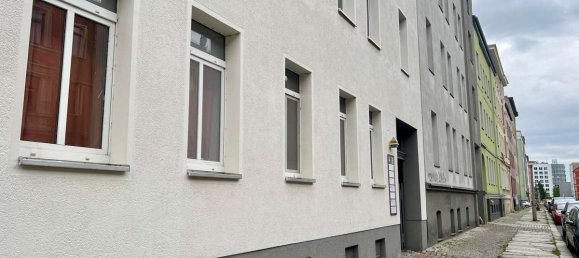 Gebäude in Halle, Germany 957m², Nr. 219915 2