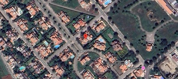 Вилла с 5 комнатами в Казамассима, Италия № 231900 3