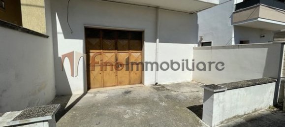  Garage in San Pietro Vernotico, Italy No. 180407 16