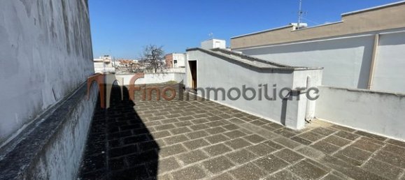  Garage in San Pietro Vernotico, Italy No. 180407 2
