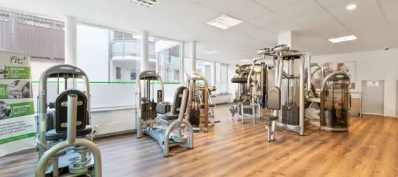 3 rooms Commercial property in Esslingen, Germany No. 115060 2