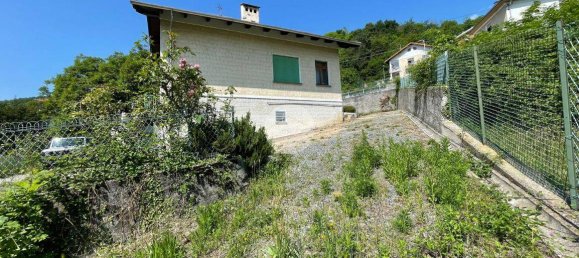 2 bedrooms Villa in Rubiana, Italy No. 90810 3