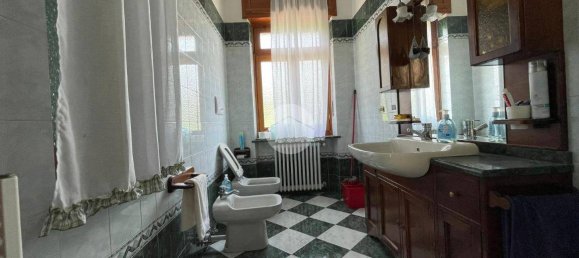 2 bedrooms Villa in Rubiana, Italy No. 90810 25