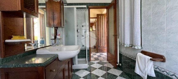 2 bedrooms Villa in Rubiana, Italy No. 90810 24