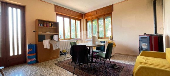 2 bedrooms Villa in Rubiana, Italy No. 90810 15