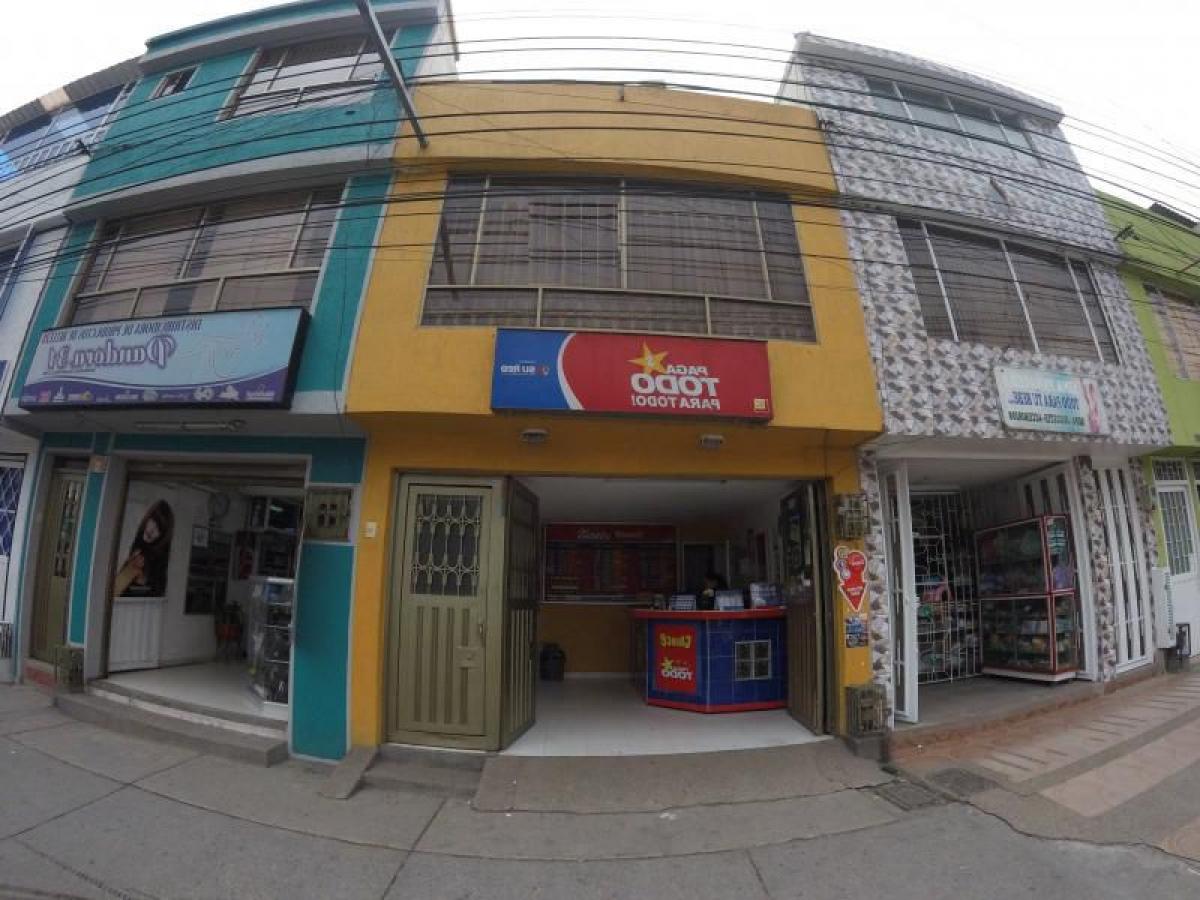 Дом с 4 спальнями в Богота, Колумбия № 10686