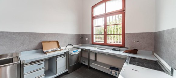 10غرفة بناية في Biberach, Germany رقم 75717 25