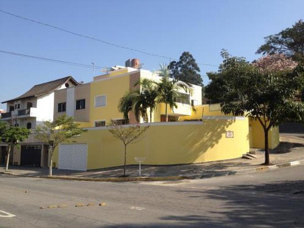 Casa de 4 dormitorios en Sao Paulo, Brazil No. 475152