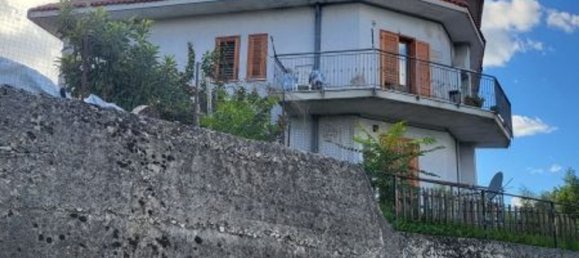 10غرفة فيلا في Tora e Piccilli, Italy رقم 70943 10