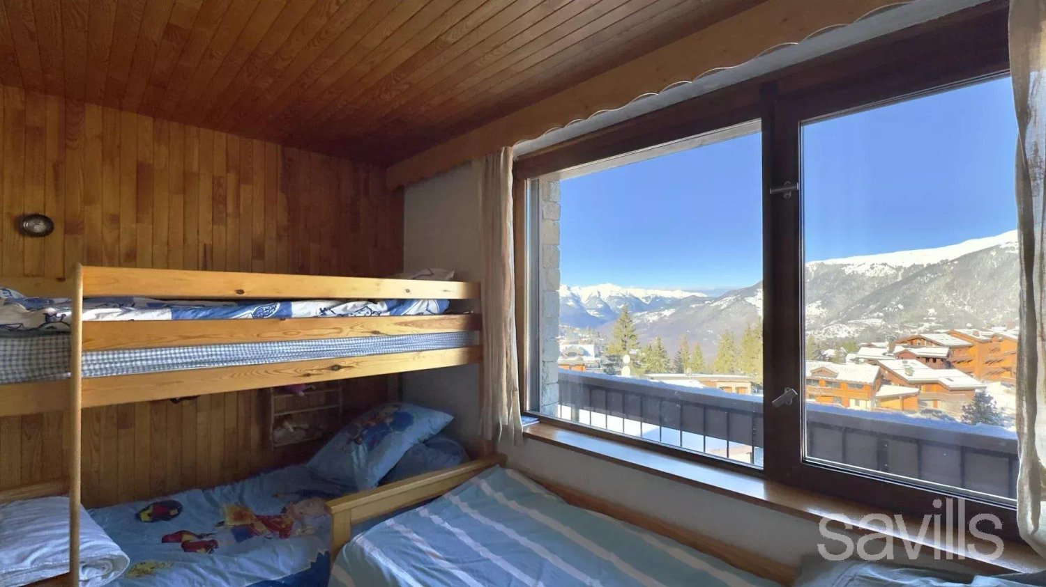 3 rooms Apartment in Courchevel, France No. 302804