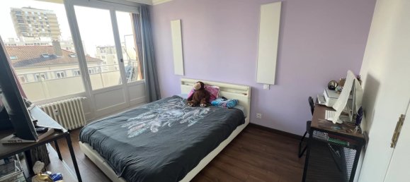 3 Schlafzimmer Wohnung in Saint-Etienne, France, Nr. 275343 4