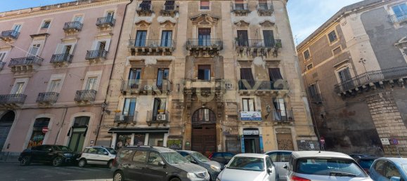 3 Schlafzimmer Wohnung in Catania, Italy, Nr. 369919 34