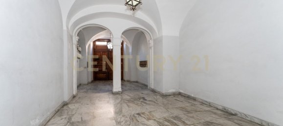 3 Schlafzimmer Wohnung in Catania, Italy, Nr. 369919 36