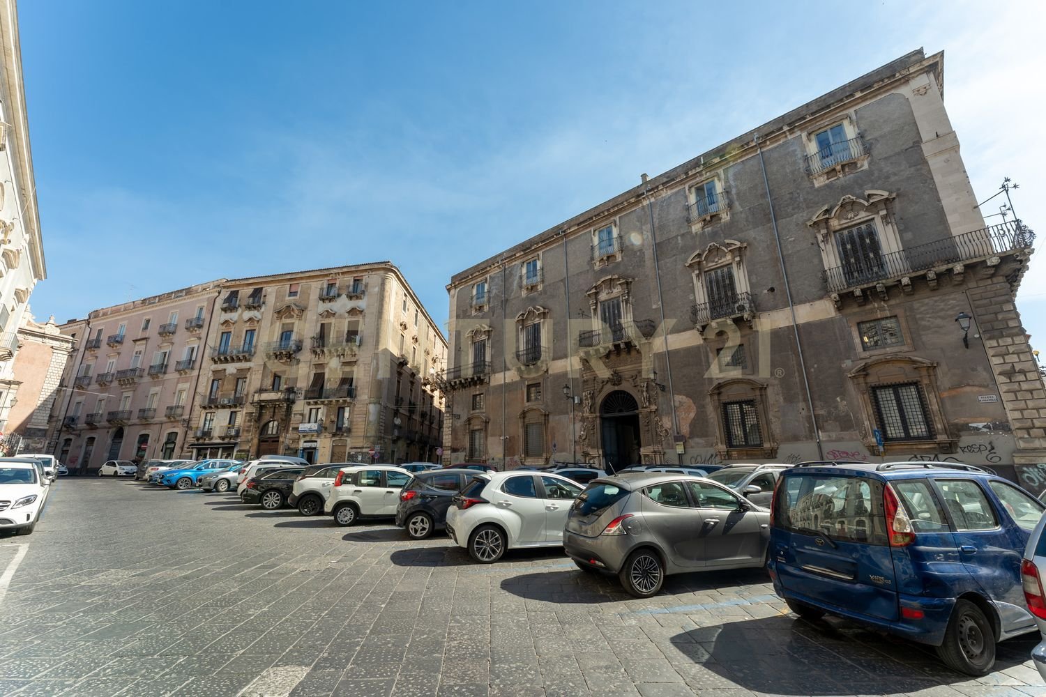 3 Schlafzimmer Wohnung in Catania, Italy, Nr. 369919