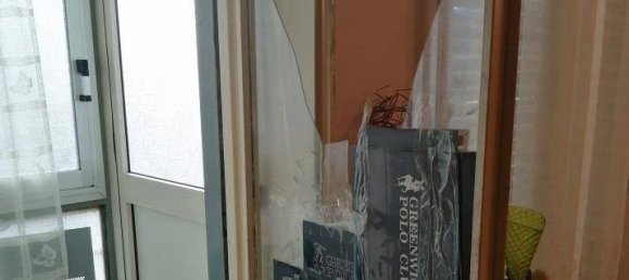 3 rooms Apartment in Catania, Italy No. 369992 2