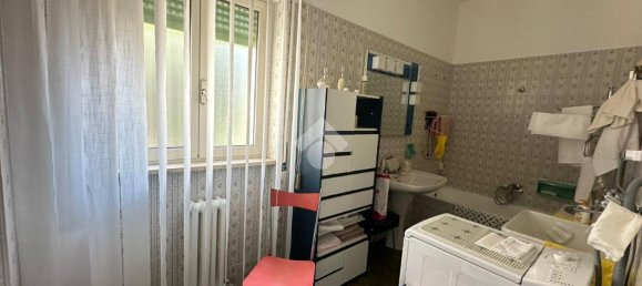 Apartamento de 4 habitaciónes en Foggia, Italy No. 176036 17