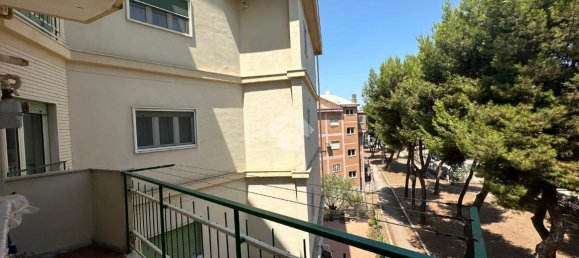Apartamento de 4 habitaciónes en Foggia, Italy No. 176036 15