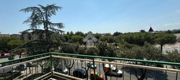 Apartamento de 4 habitaciónes en Foggia, Italy No. 176036 16