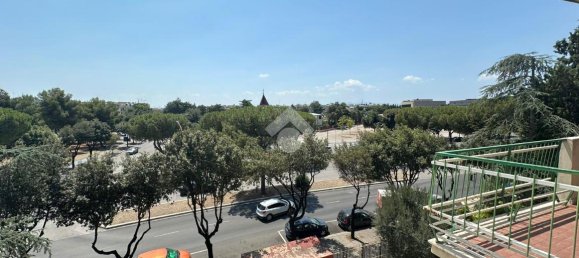 Apartamento de 4 habitaciónes en Foggia, Italy No. 176036 7