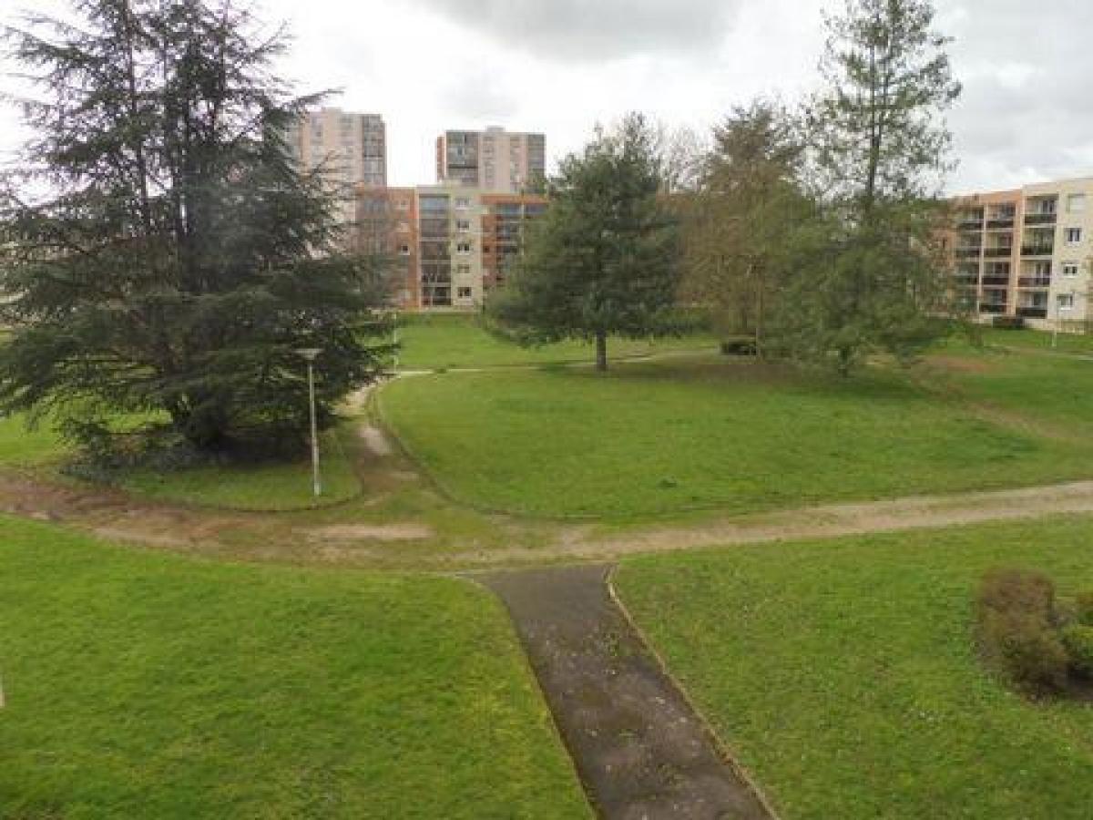 Квартира с 3 спальнями в Ле-Ман, Франция № 22819