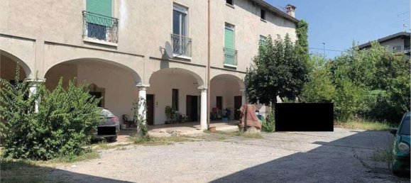 Villa de 26 habitaciónes en Bedizzole, Italy No. 311853 24