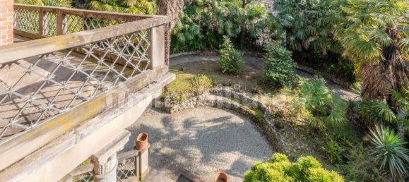 5 Schlafzimmer Villa in Besana in Brianza, Italy, Nr. 133506 13