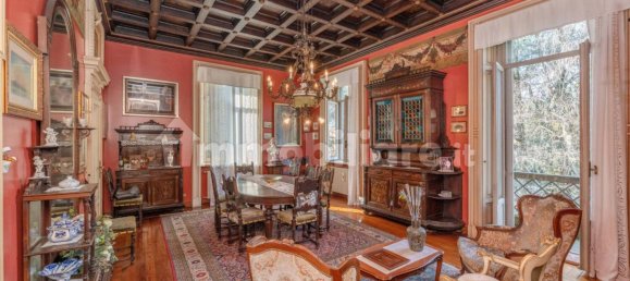 5 Schlafzimmer Villa in Besana in Brianza, Italy, Nr. 133506 3