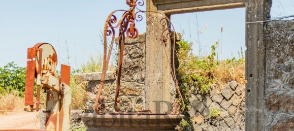 Дом с 6 комнатами в Монтефьясконе, Италия № 277787 36