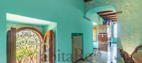 Дом с 6 комнатами в Монтефьясконе, Италия № 277787 25