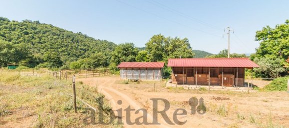 Дом с 6 комнатами в Монтефьясконе, Италия № 277787 41